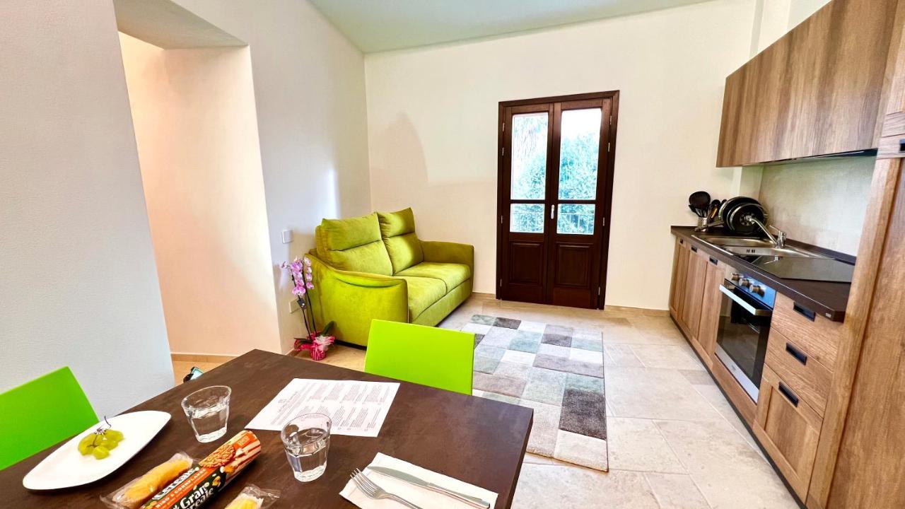 Apartamento La Casa Di Natalie Girasole Exterior foto