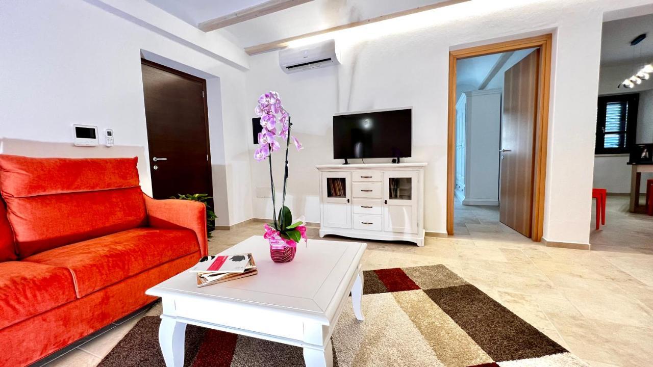 Apartamento La Casa Di Natalie Girasole Exterior foto